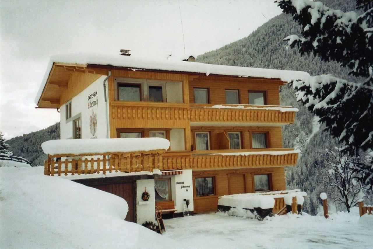 Gastehaus Alpenruh Prägraten Exterior foto